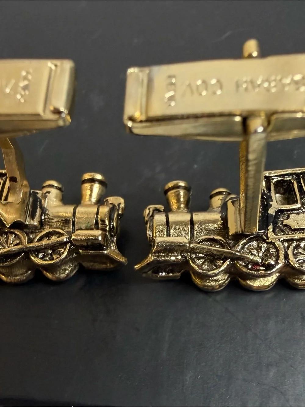 Gold Tone Train Engine Cuff Links and Tie Pin - Sarah Coventry Locomotive Suit